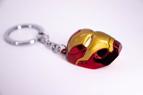 MARVEL’S AVENGERS – IRON MAN HELMET KEYCHAIN - Image 3