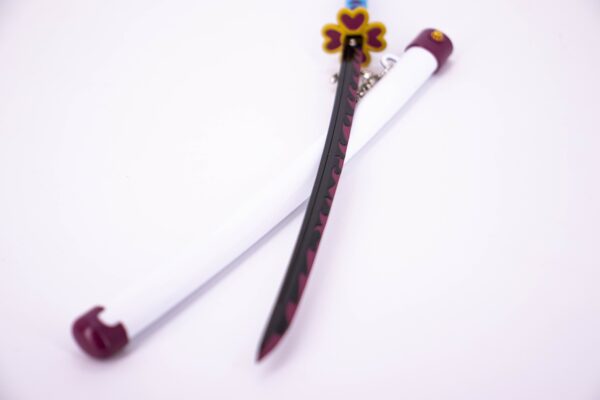 DEMON SLAYER – MITSURI KANROJI’S NICHIRIN SWORD KEYCHAIN - Image 5