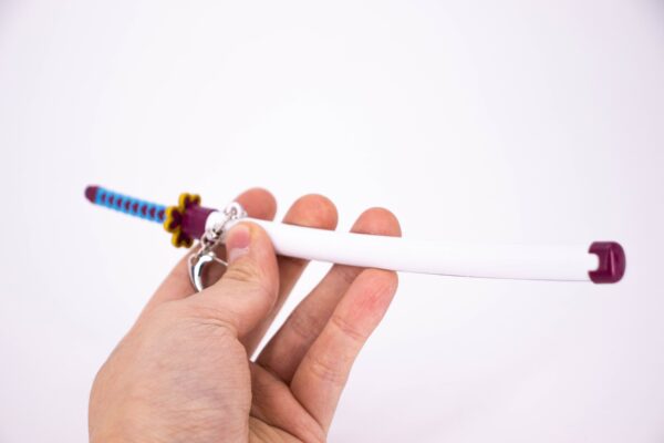 DEMON SLAYER – MITSURI KANROJI’S NICHIRIN SWORD KEYCHAIN - Image 6