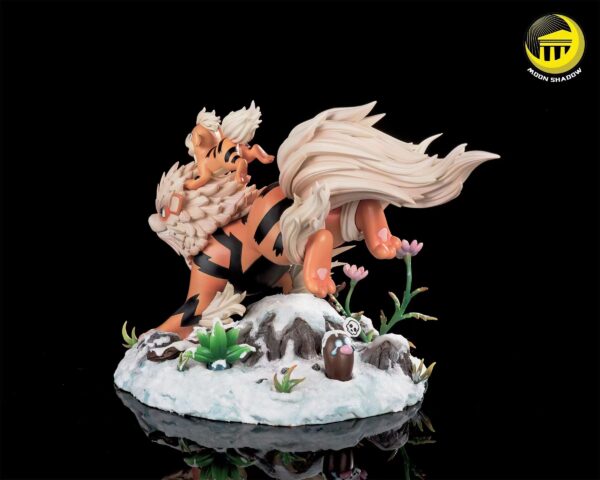 MOON SHADOW STUDIO – POKEMON: ARCANINE FAMILY [SOLD OUT] - Image 5