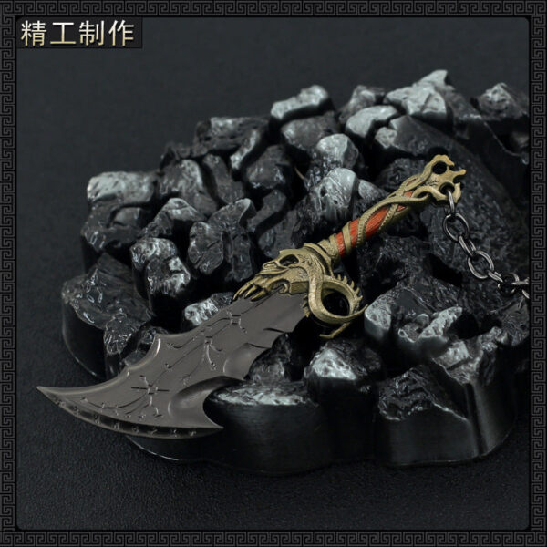GOD OF WAR – NORSE BLADE OF CHAOS KEYCHAIN - Image 2