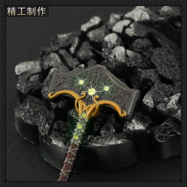 GOD OF WAR - MJOLNIR KEYCHAIN - Image 3