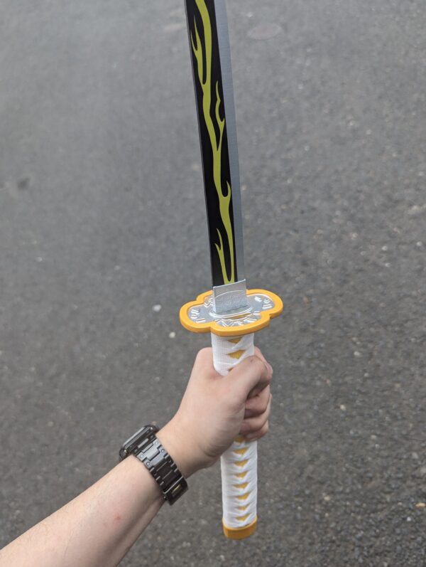 DEMON SLAYER - ZENITSU AGATSUMA'S NICHIRIN SWORD (with FREE sword stand) - Image 3