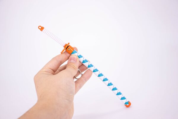 DEMON SLAYER – KYOJURO RENGOKU’S NICHIRIN SWORD KEYCHAIN - Image 8