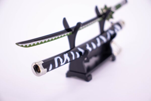 DEMON SLAYER – SANEMI SHINAZUGAWA’S NICHIRIN SWORD KEYCHAIN - Image 3