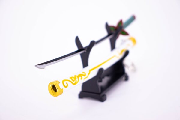 DEMON SLAYER – SHINOBU KOCHO’S NICHIRIN SWORD KEYCHAIN - Image 3