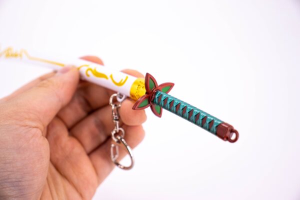 DEMON SLAYER – SHINOBU KOCHO’S NICHIRIN SWORD KEYCHAIN - Image 7