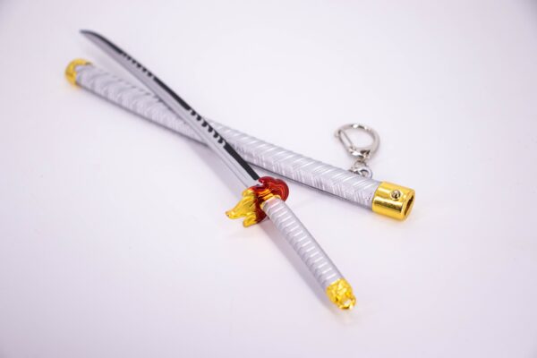 DEMON SLAYER – TANJIRO KAMADO’S FINAL NICHIRIN SWORD KEYCHAIN - Image 4