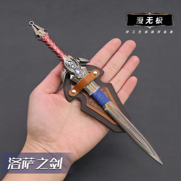 WORLD OF WARCRAFT – GREAT ROYAL SWORD, SWORD OF LOTHAR KEYCHAIN - Image 2