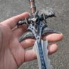WORLD OF WARCRAFT – FROSTMOURNE MINI REPLICA (30 CM) - Image 3