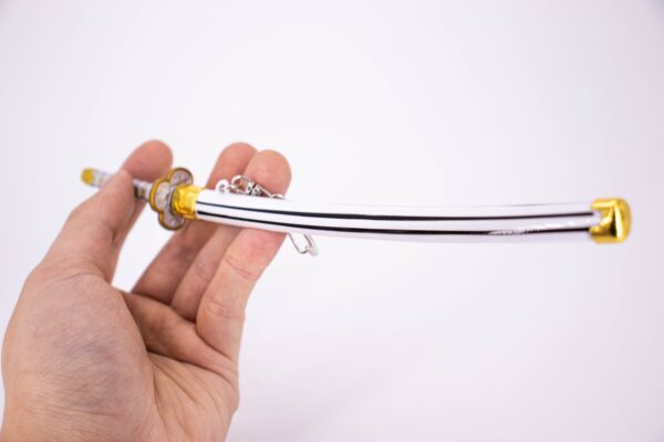 DEMON SLAYER – ZENITSU AGATSUMA’S NICHIRIN SWORD KEYCHAIN - Image 7